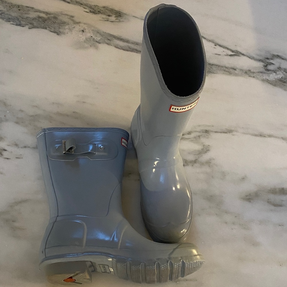 Hunter Women’s Light Blue Gray Gloss Rain Boots